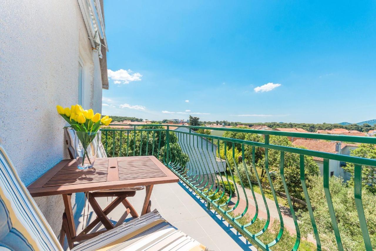 Apartment Lucija Biograd Na Moru Eksteriør billede