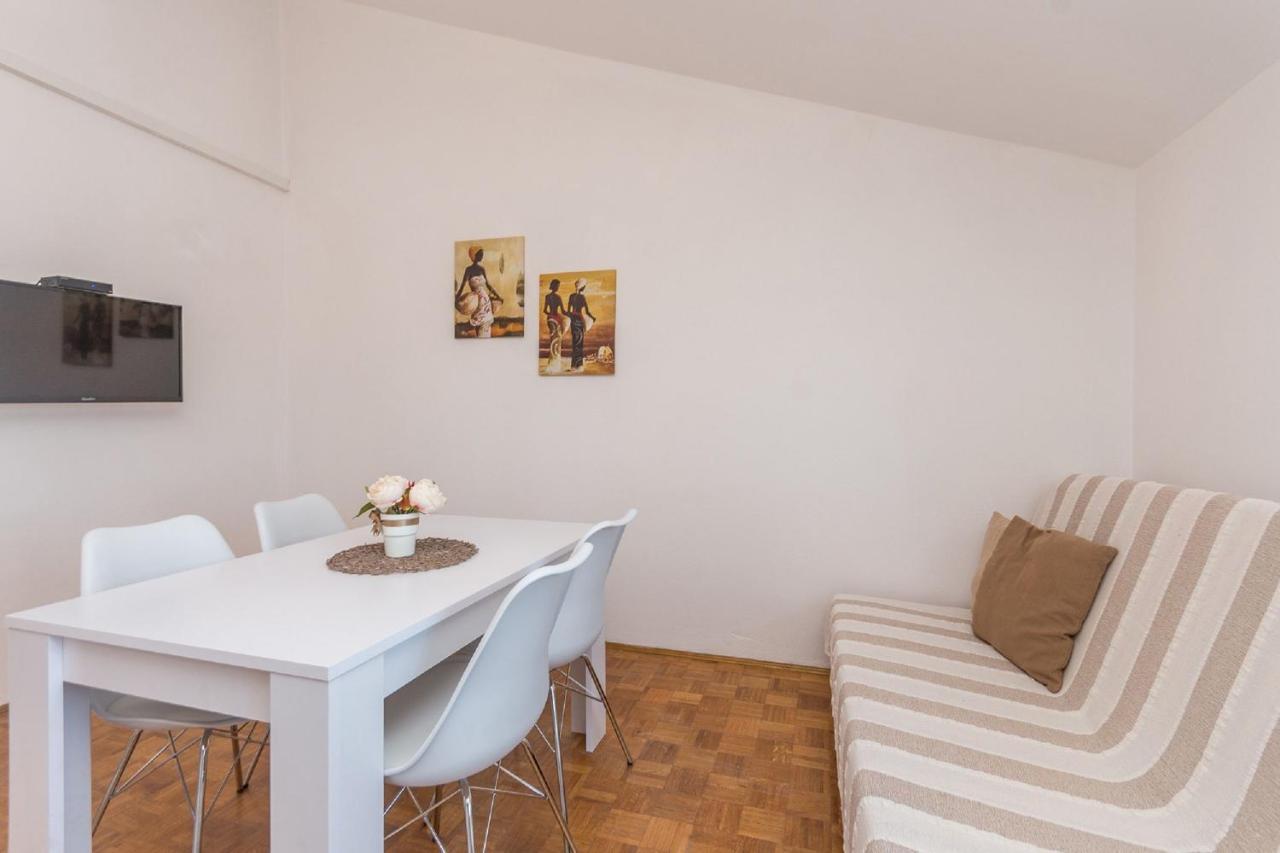 Apartment Lucija Biograd Na Moru Eksteriør billede